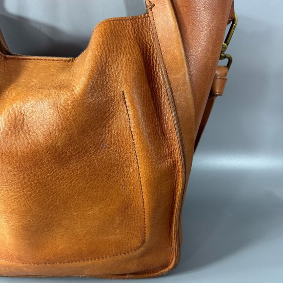 Madewell Sydney All-Leather Tote in Cognac - Picture 7 of 12
